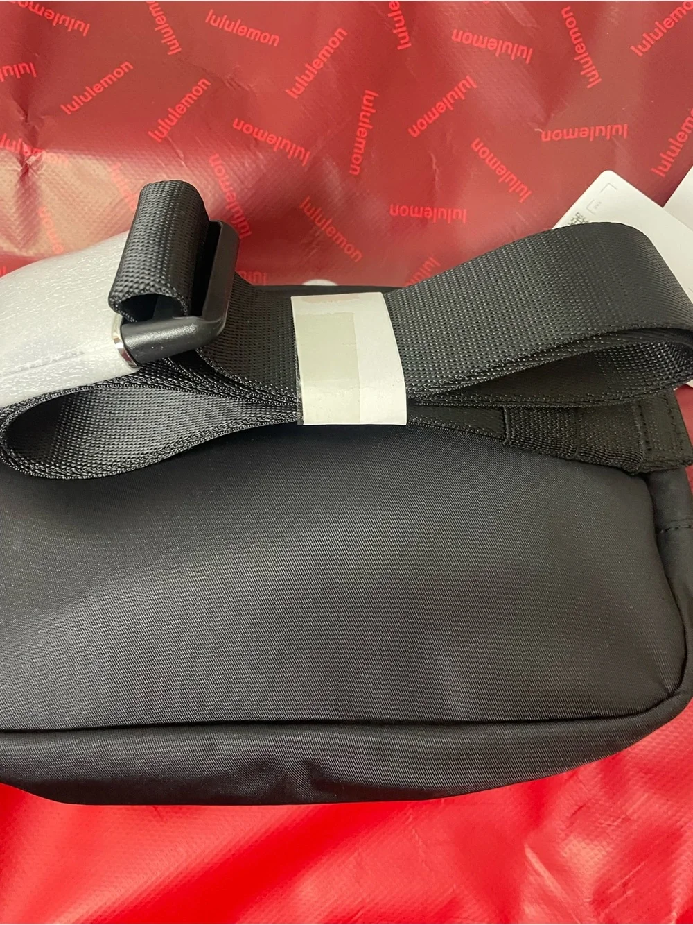 lululemon athletica sleek black